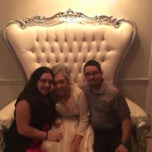 Meet your Posher, Amanda